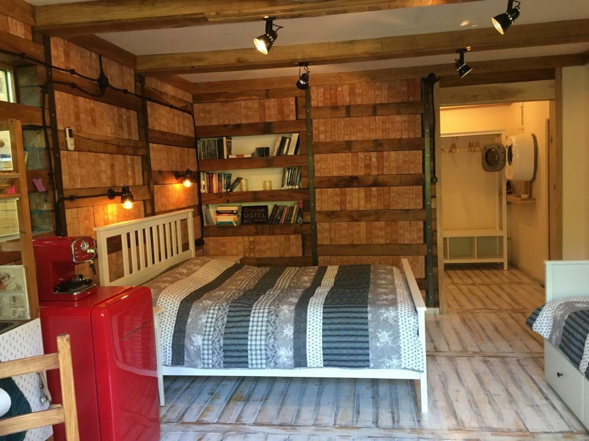 Bed and Breakfast Skay Loft Брашов Экстерьер фото